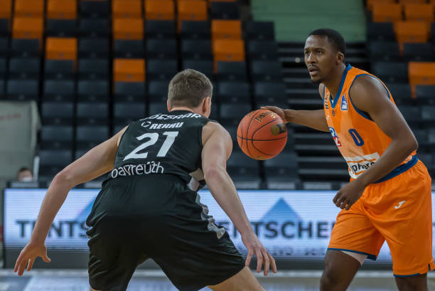 诸多不确定 诸多不确定